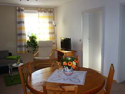 Spacious Apartment in Weissig With Garden