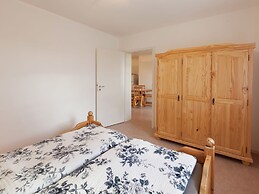 Spacious Apartment in Weissig With Garden