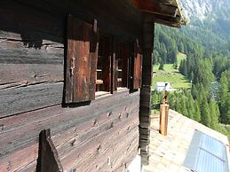 Chalet in Binntal-langtal With Garden