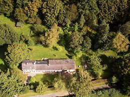 Beautiful Farmhouse in Sivry-rance With Garden