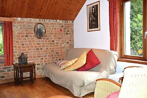 Beautiful Farmhouse in Sivry-rance With Garden