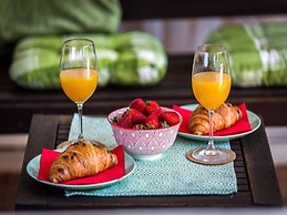 Lovely Apartment in Novalja near Sea Beach