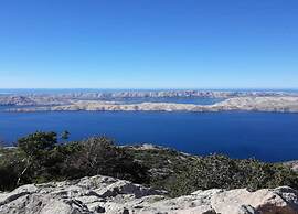 Lovely Apartment in Novalja near Sea Beach