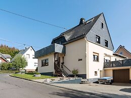 Apartment in Westerwald With Private Balcony