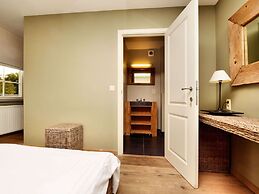 Villa in Durbuy With Swimming Pool