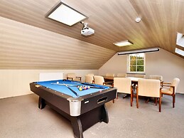 Villa in Durbuy With Swimming Pool