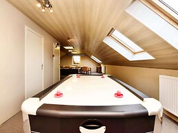 Villa in Durbuy With Swimming Pool