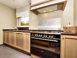 Villa in Durbuy With Swimming Pool