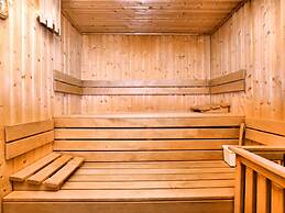 Villa in Durbuy With Swimming Pool