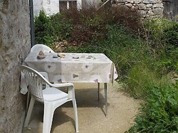 Traditional House With two Apartments