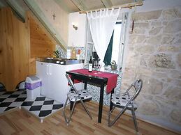 Traditional House With two Apartments