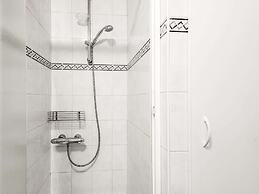 Simplistic Apartment in Blankenberghe near Belgium Pier