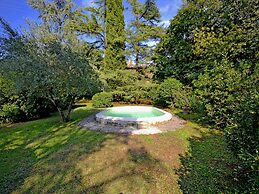 Villa with Private Swimming Pool in Hills near Cortona