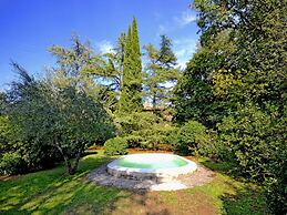 Villa with Private Swimming Pool in Hills near Cortona