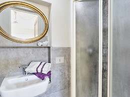 Spacious Cottage in Palaia With Private Pool