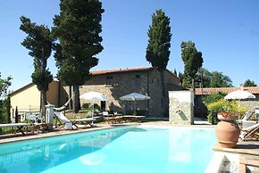Holiday Home in Montecarelli With Swimming Pool