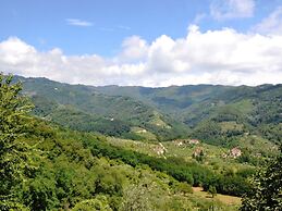 Belvilla by Oyo Montefiore