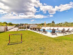 Cozy Holiday Home in Banjole near Pula City Center