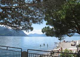 Sunny & Peacefully Situated House near Center of Village