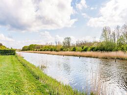 Lovely Holiday Home in Zeewolde With a Swimming Pool