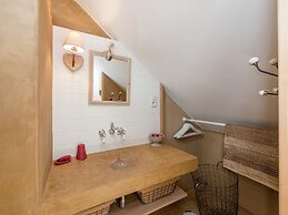Bertrix Charming 2-bedroom Holiday Home