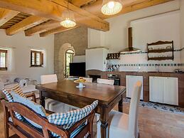Apartment in Villagrande With Adriatic Views