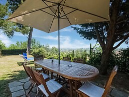 Apartment in Villagrande With Adriatic Views