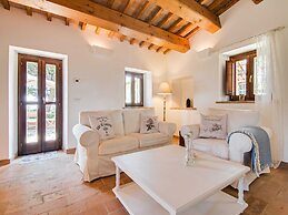 Apartment in Villagrande With Adriatic Views