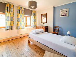 Plush Holiday Home in Matagne-la-petite With Private Garden