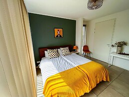 Villa in Zeewolde With Private Jetty