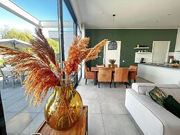 Villa in Zeewolde With Private Jetty