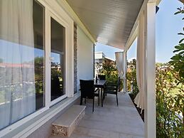 Appealing Mobile Home in Banjole With Garden