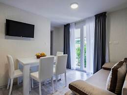 Appealing Mobile Home in Banjole With Garden