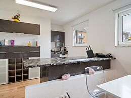 Apartment in Innsbruck Near Ambras Castle