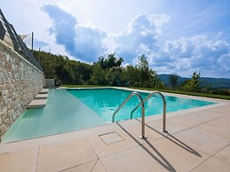 Chic Villa in Acqualagna with Hot Tub in Pool & Private Garden