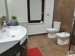 Belvilla by OYO Modern Villa in Nissoria With Pool