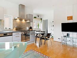 Elegant Apartment in Innsbruck near Golden Roof