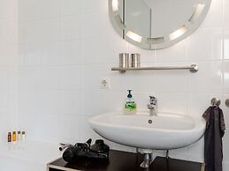 Elegant Apartment in Innsbruck near Golden Roof