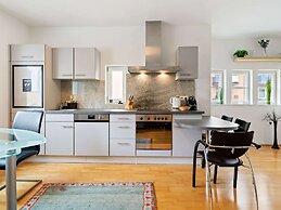 Elegant Apartment in Innsbruck near Golden Roof