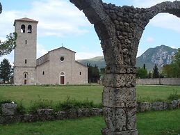 House With Pool, Garden and Wifi in Medieval Village, With Panoramic V