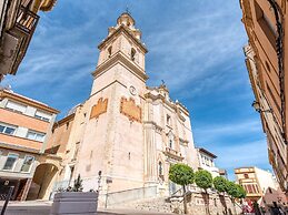 Lavish Holiday Home in Tavernes de la Valldigna With Sauna