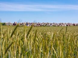 Charming Holiday Home in Zierow Near Seabeach