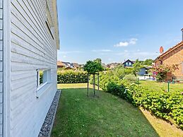 Charming Holiday Home in Zierow Near Seabeach