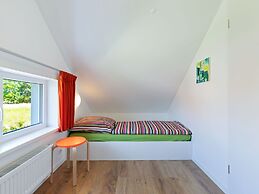 Charming Holiday Home in Zierow Near Seabeach