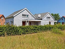 Charming Holiday Home in Zierow Near Seabeach
