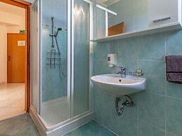 Apartment in Banjole Near Beach and Pula City