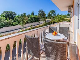 Apartment in Banjole Near Beach and Pula City