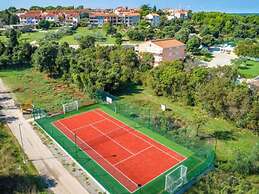 Apartment in Banjole Near Beach and Pula City