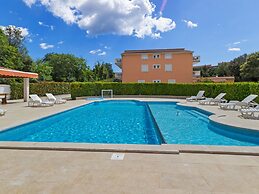 Apartment in Banjole Near Beach and Pula City