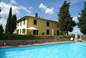 Serene Apartment in Orciatico